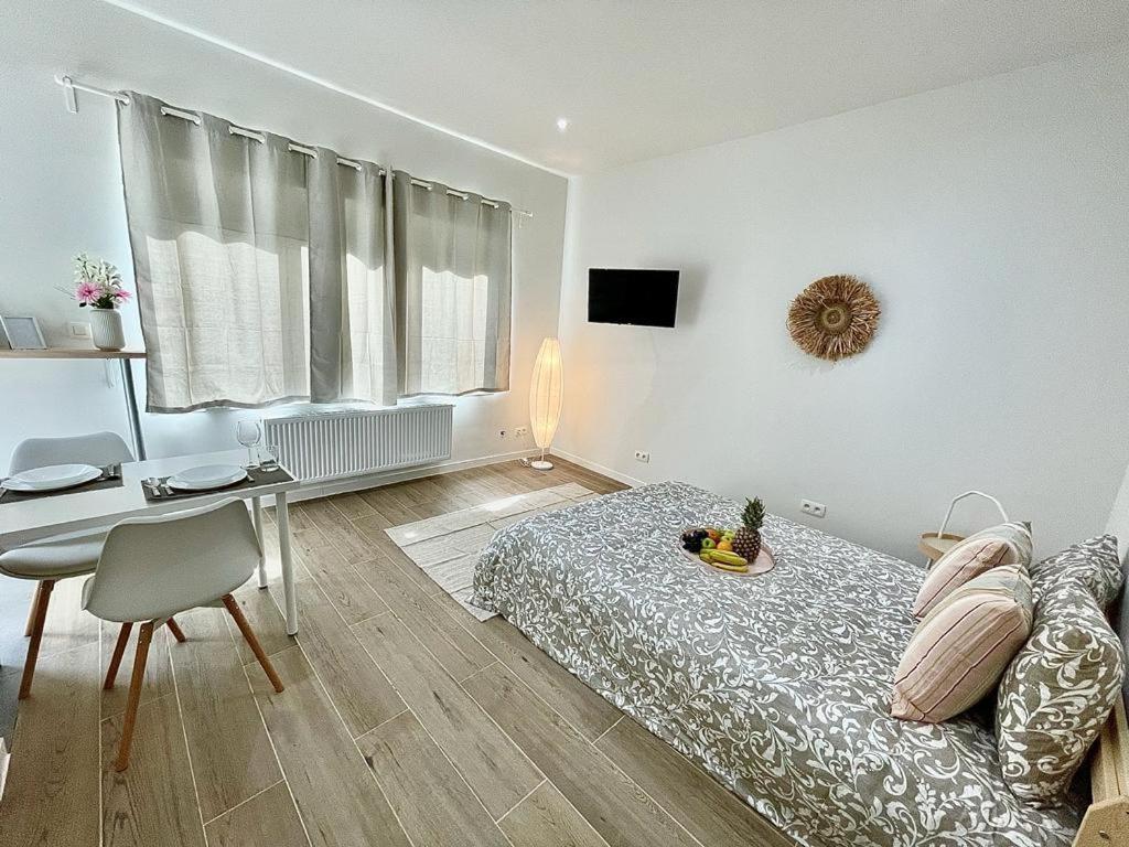 Les Cocons Botanique Apartment Лиеж Екстериор снимка